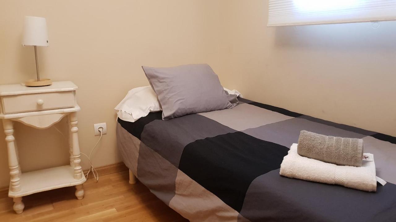 Apartamento 18 Torres El Pilar Zaragoza Exterior foto