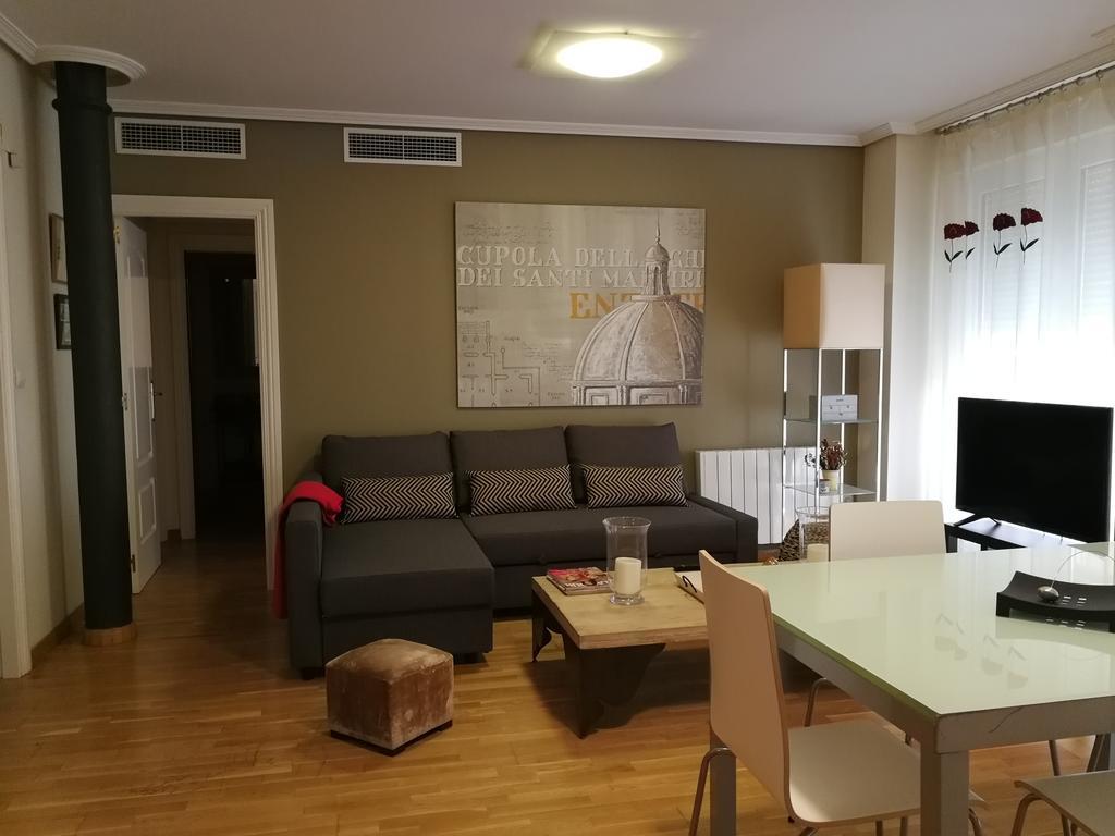 Apartamento 18 Torres El Pilar Zaragoza Exterior foto